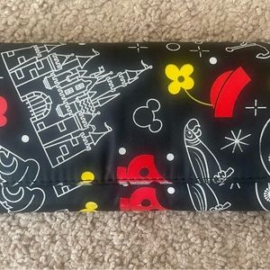Disney Parks Mickey Minnie Mouse Magic Kingdom Attractions wallet